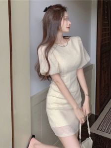 Elegant High-Waisted A-Line Dress Womens Summer Fashion Bubble Sleeve Short Dress Slimming Design Sense Unique Dress