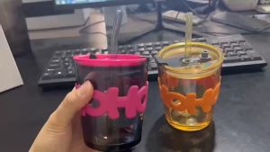 Cốc thủy tinh HoHo 350mil 450mil có nắp đậy chống tràn kèm ống hút COCHO42