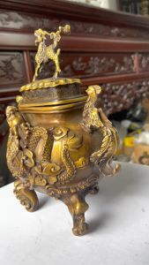 Lư xông trầm rồng nổi quai phượng nắp kỳ lân bằng đồng (DxRxC 18x14x24cm nặng 17kg)