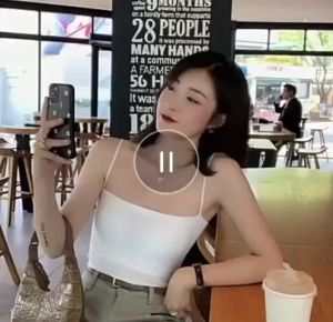 Toko Reang Collection: Tanktop Bra Wanita dengan Cup & TankTop Basic Wanita