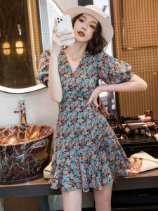 ชุดเดรสแขนสั้นลายดอกไม้สไตล์เกาหลี ทรงเอเข้ารูป กระโปรงทรงเอ คอวี กระโปรงสั้น ทรงเข้ารูป ฤดูร้อน 2022 ชุดทำงาน
