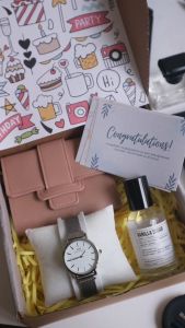 Hadiah Buat Pacar Cewek Ulang Tahun Paket Box