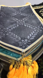 Sajadah Mini Elegan Motif Floral Batis Poliester dengan Pita Emas - ALELAL STORE