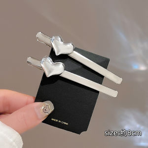 Elegant Silver Heart Shaped Hair Clip Womens Side Bun Hair Accessories Bangs Holders Fashionable Hair Decorations