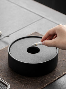 Elegant Creative Ashtray Modern Simplicity Ceramic Dustproof with Lid for Living Room Office Home Decor High End Luxury