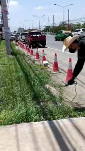 ถังพ่นยาแบตเตอรี่ ถังพ่นยา 5/8 ลิตร พ่นยาไฟฟ้า หัวพ่นยาไฟฟ้า ถังพ่นยา ที่ฉีดปุ๋ยไฟฟ้า