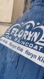 JAS HUJAN ANAK RAINCOAT MANTEL Anak-Anak Karakter Hoodie Pria Wanita Anti REMBES CREAM