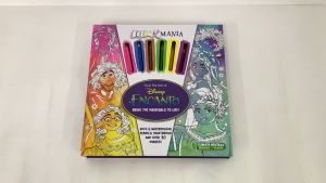 Disney Encanto Colouring Book Gift Set with Watercolour Pencils & Paintbrush for Kids (Hardcover)