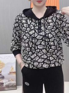 เสื้อฮู้ดลายดอกไม้หลวมๆ แขนยาว เสื้อเชิ้ตผู้หญิงฤดูใบไม้ร่วง สไตล์แม่แฟชั่น ทรงหลวม ทรงเข้ารูป เสื้อเชิ้ตคอวี