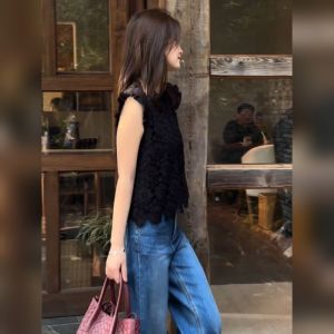 YUFUQING | French Vintage Lace Hollow Out Womens Shirt New Style Versatile Elegance Design Sensation Sleeveless Vest Casual Summer Top