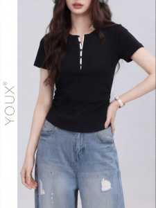 YOUXIANG | Áo Thun Tay Ngắn Màu Đen Ôm Sát