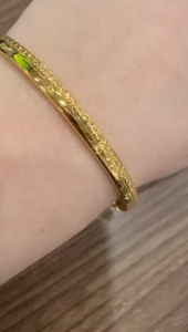 Poh Heng Jewellery 24K Radiant Bangle in Yellow Gold[Price By Weight]