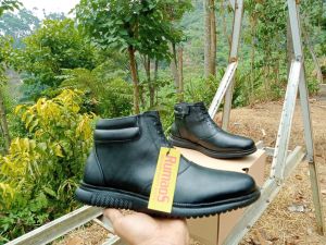 Rumaos formal sepatu dinas kantoran PDH