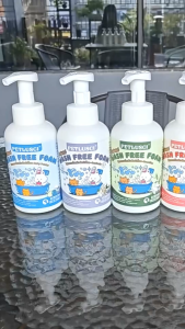 แชมพูสุนัข โฟมอาบน้ำแห้งสัตว์เลี้ยง แชมพูแมว 200/500ml ไม่ต้องล้างน้ำ เลียขนได้ ปลอดภัย อ่อนโยน