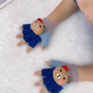 Găng tay cho bé từ 1-2.5 tuổi găng tay len giữ ấm mùa đông Bao tay hở ngón trẻ em hình gấu 3D siêu yêu Pama STORE GT08