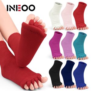 INEOO ถุงเท้า5นิ้วสำหรับผู้หญิง1คู่ถุงเท้าข้อเท้าแบบสั้นกันลื่นแนวสปอร์ตทำจากผ้าฝ้ายถุงเท้าตาข่ายนิ้วเท้า