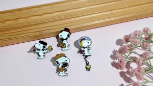 Bandai | Bộ 9 Ghim Cài Hình Thú Hoạt Hình Ghim Men Hình Chó Trắng Huy Hiệu Kim Loại Dành Cho Ba Lô & Quần Áo Quà Tặng Thời Trang Lễ Hội Dành Cho Người Lớn