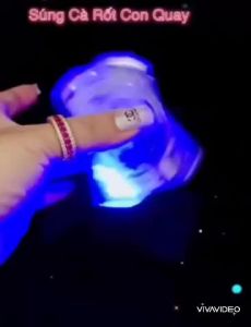 HỘP QUẸT BẬT LỬA MÔ HÌNH KHẨU CON QUAY TRONG SUỐT THIẾT KẾ LỘ THIÊN KÈM ĐÈN