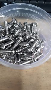 ỐC ĐĨA SALAYA 8LY x 20mm BỘ 4 CON