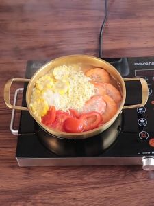 Korean Stainless Steel Ramen Pot Binaural Thicken Lnternet Celebrities Lnstant Noodle Pot Gold Seafood Griddle Small Hot Pot Hom