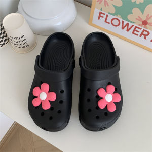 2025 New Womens Cartoon Covered Head Slippers Thick Bottom Step Sensation Beach Sandals Comfortable Casual Hollow out Slip-On Shoes