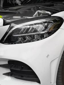 ฟิล์มไฟ ฟิล์มไฟหน้า ฟิล์มไฟหน้ารถ ฟิล์มไฟรถยนต์ 30*100cm กันน้ำพื้นผิวเรียบยืดหยุ่นและกาวในตัวที่แข็งแกร่ง มีสีต่างๆให้เลือก ใส่ได้ทุกรุ่น