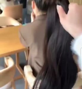 Klip Ponytail Stylish & Praktis: Cara Memaksimalkan Aksesoris Rambut Anda