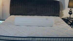 UMI GETHA LUX Latex Pillow Bolster 100% Natural Latex Quintessential For Side Sleepers Bantal Peluk 抱枕