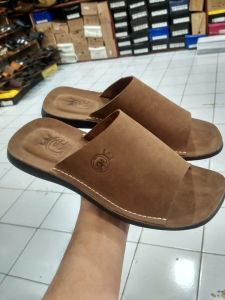 SANDAL PRIA KULIT SAPI BROWN LEATHER