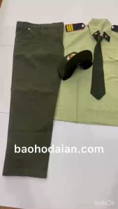 Quần áo bảo vệ vải xanh rêu (áo kate ford - quần kaki thành công) đầy đủ phụ kiện