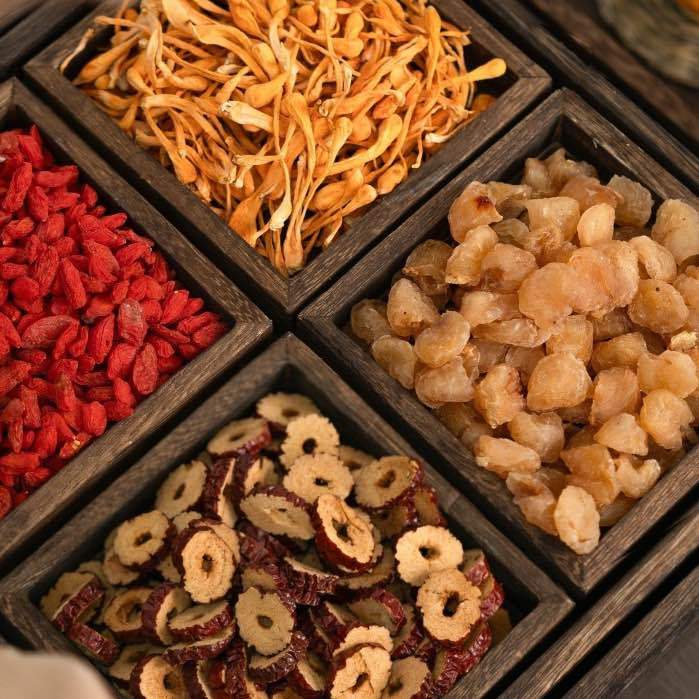 HỘP 30 GÓI TRÀ ĐÔNG TRÙNG TỨ VỊ ( Táo đỏ, long nhãn, kỷ tử, nấm đông ...