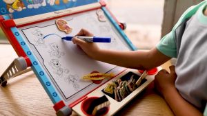 GM Kids (ของแท้พร้อมส่ง 5 - 15 ขวบ) กระดาษขูดสีรุ้ง ศิลปะเด็ก Chase Paw Patrol Scratch Art (Melissa & Doug) MD0465