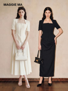 Simple High IQ Commuter Fishbone Tailoring Waist-defining Slim Black and White Suits