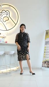 Dress Tille Payet Mutiara Krah Sanghai Midi Dres Natal Kekinian Jumbo Dres Wanita Terbaru 2023 Kondangan Korean Style