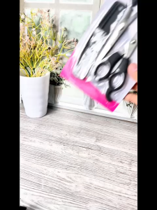 Gunting Rambut Set 3 Pcs / Peralatan Styling Hair 3 in 1 Alat Potong Rambut Gunting Sisir Sasak