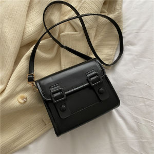 Fashionable Retro Small Square Bag Womens Crossbody Bag Versatile Mail Carrier Bag Winter Stylish Compact Bag PU Material