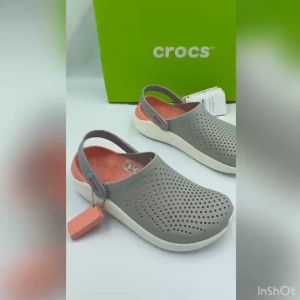 รองเท้าแตะ Crocs LiteRide Clog เบอร์ 36 ถึง 46 ใส่ได้ทั้งผู้หญิงและผู้ชาย ใส่สบายพื้นนุ่ม