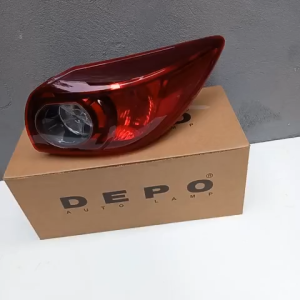 Đèn hậu Mazda 3 2017 - 2018 hatchback. Đèn lái sau Mazda 3. Miếng bên ngoài (trái hoặc phải Quý khách vui lòng chọn chi tiết khi đặt hàng)