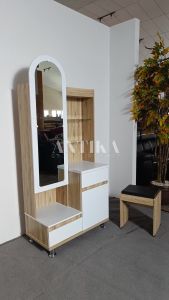 Meja Rias MR 2157: Solusi Ideal untuk Ruang Kecil