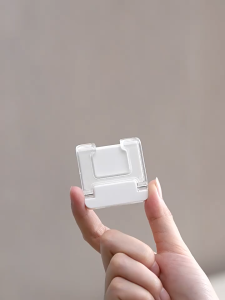 Adhesive Foldable Wall Bracket Kitchen Bathroom Use Water-Resistant Design Penyangga Dinding Lipat Tanpa Jejak厨房浴室多用途壁挂架