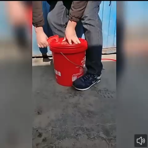 TANG PLASTIK MULTIFUNGSI ALAT PEMBUKA TUTUO GALON/TONG PLASTIK/KALENG CAT UNIVERSAL SERBAGUNA TANGAN ANTI SAKIT