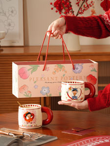 Newlywed Gift for Best Friend Birthday Present for Women High-End Practical Gift Creative Gift Box Vintage Style Customizable