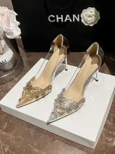 รองเท้าส้นสูงแบบโปร่งใสสไตล์ฝรั่งเศสสำหรับผู้หญิง ฤดูร้อนปี 2025 รองเท้าแต่งงานประดับคริสตัลสวยงาม หัวแหลม รองเท้าส้นเดี่ยว