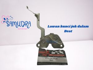 lawan kunci jok dalam engsel jok beat lama / karbu