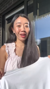 ของแท้ สเปรย์ขจัดคราบผ้า VANISH ใช้ได้ทั้งเสื้อผ้าสีและเสื้อผ้าสีขาว ปราศจากคลอรีน ขนาดใหญ่ 450 ml