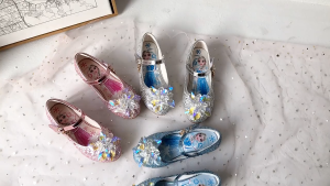 Giày công chúa ELSA đính đá pha lê cao gót cho bé gái