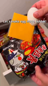 Imo-Shop Samyang Buldak Spicy Hotchicken Flavors - Korean Instant Noodles 1pc