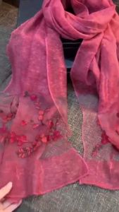 Khăn Choàng Lụa Tơ Sống Thêu CAO CẤP - Khăn Lụa Dài Họa Tiết Hoa Tinh Xảo Làm Quà Tặng Bà Mẹ Cô giáo