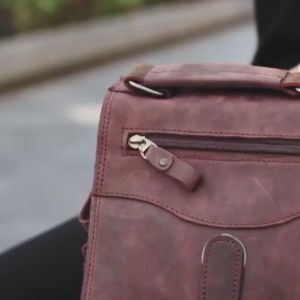 Tas Slingbag Kulit Pria Tas Selempang Kulit Pria Cowok Tas Shoulder bag Kulit Pria Laki laki Tas Kulit Bahu Pria MARIO Bag Dari Kulit Sapi