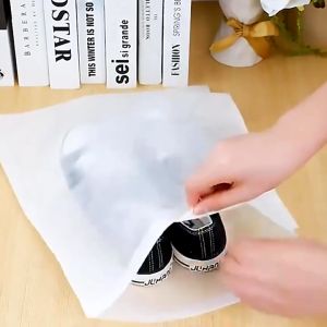 Túi đựng giày đa năng vải không dệt trắng(hướng dẫn rút dây miệng túi tại mô tả sản phẩm)- ESTLA